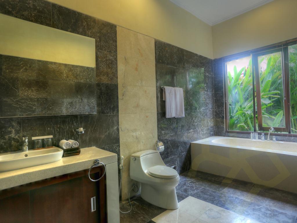 Villa Fanisa Kuta Lombok Chambre photo