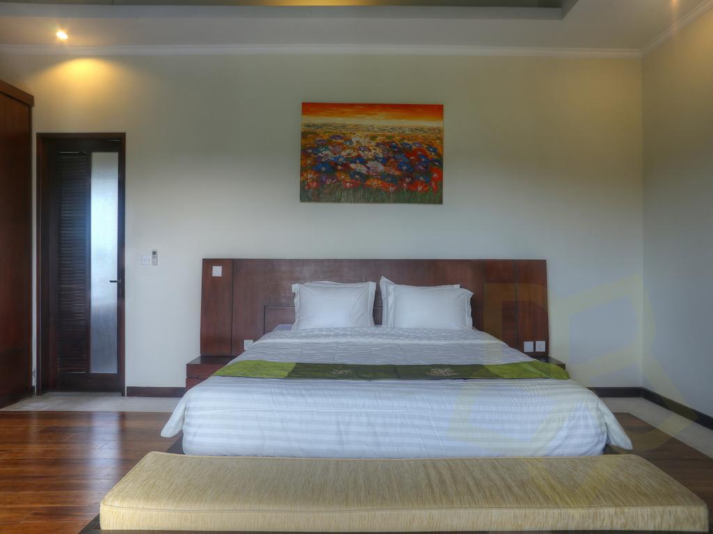 Villa Fanisa Kuta Lombok Chambre photo