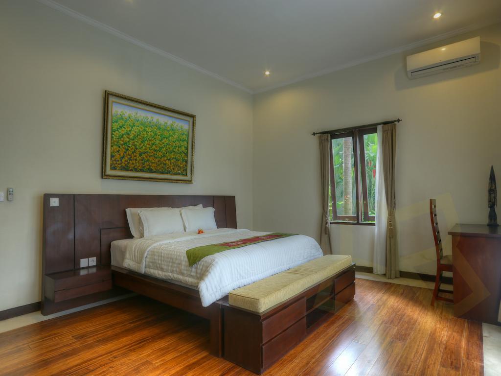 Villa Fanisa Kuta Lombok Chambre photo